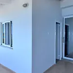 Apartman Sevilia Qeparo