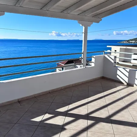 Sevilia Apartment Qeparo