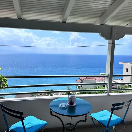 Apartment Sevilia Qeparo