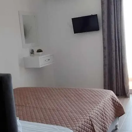 Apartment Sevilia *